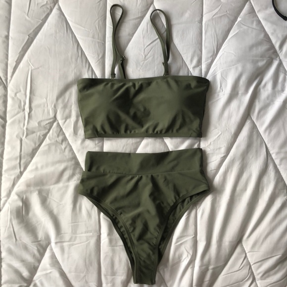 Camo green bikini - Picture 1 of 1